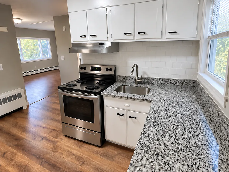 398 Newton St #2