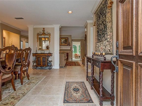 2nd image of 236 Casa Blanca Ave