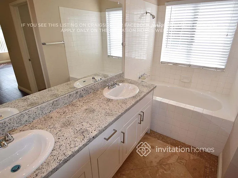 330 Hutchings Ln — Photo 8