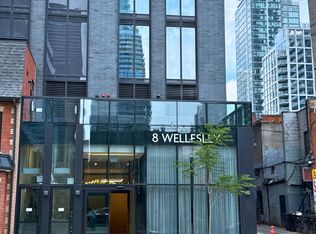 8 Wellesley St W #5805, Toronto, ON M4Y 1E7