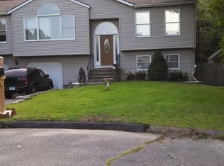 9 Velms Dr, Ansonia, CT 06401