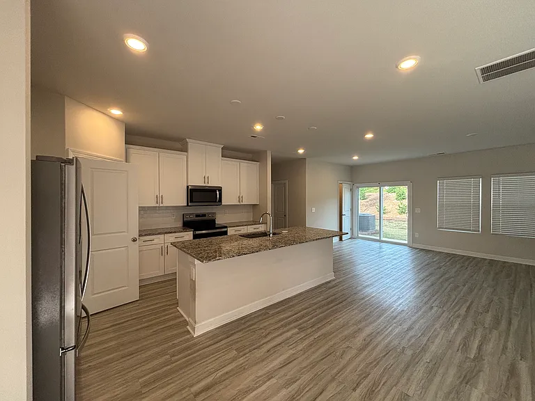 1754 Braemar Village Dr — Photo 10