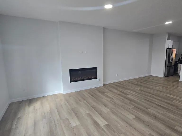 336 Munn Way — Photo 4