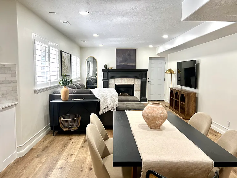 28 N Fairway Dr — Photo 3