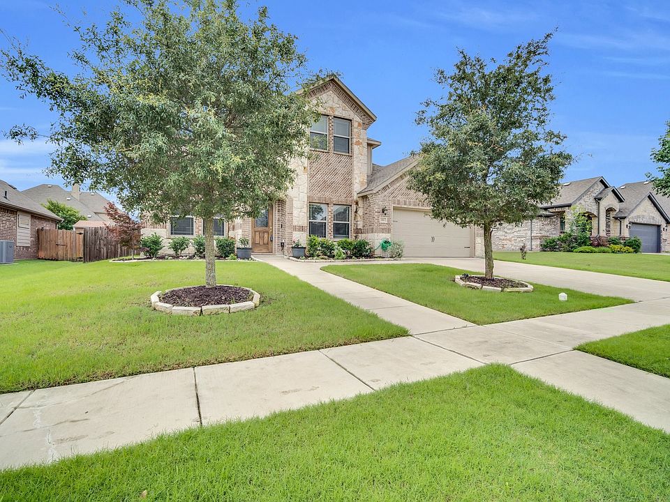 1st image of 416 Valley Brook Ct