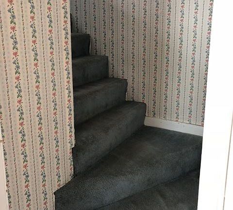 4th image of 218 Essex St APT 1