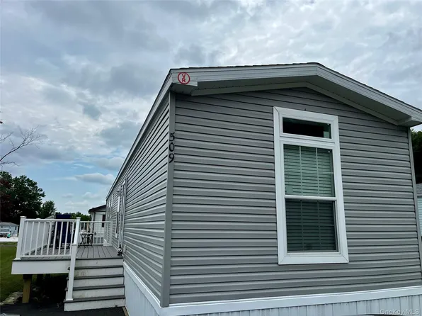 509 5th Avenue, Middletown, NY 10941