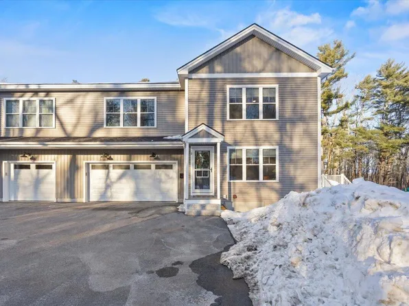 124 Brook Road #2, Falmouth, ME 04105