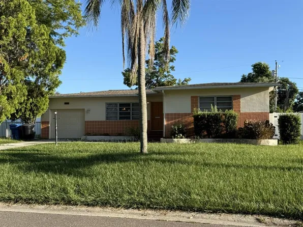 3676 Abington Ave S, Saint Petersburg, FL 33711