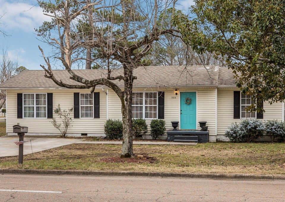 1404 N Moore Rd, Chattanooga, TN 37411 Zillow