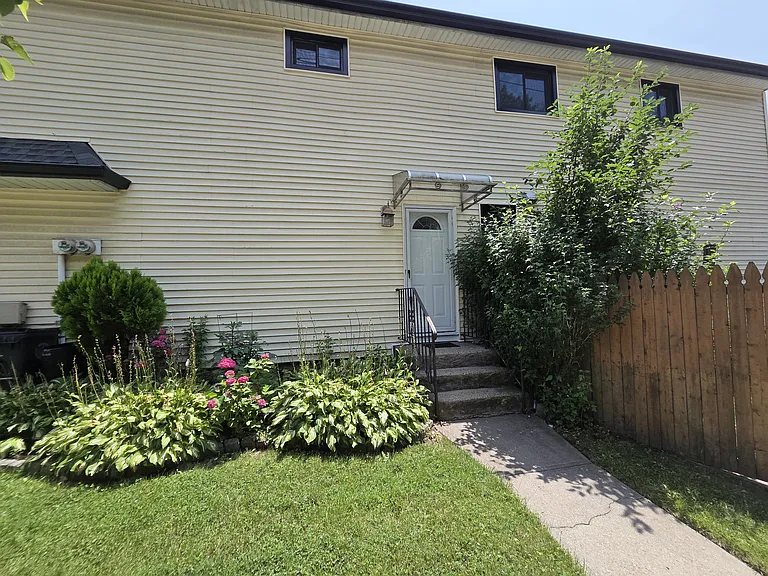 48 Norwich St #2 — Photo 5