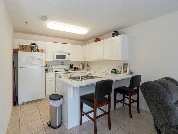 4th image of 8436 Gulf Blvd Unit 512