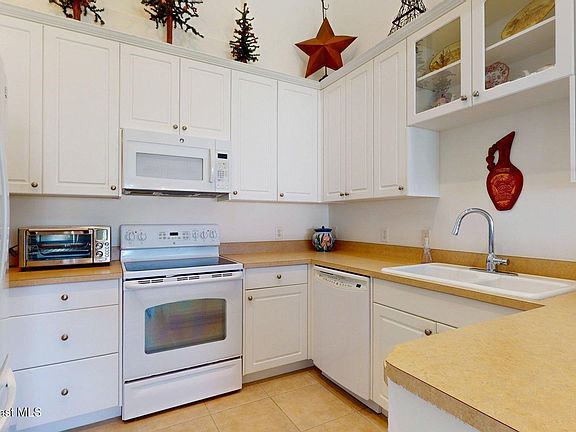 4th image of 510 Remington Green Dr SE Unit 101
