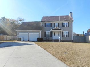 5404 Locomotive Ct, Hope Mills, NC 28348