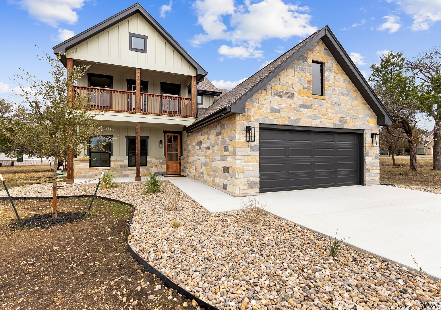 181 Deerwood Circle