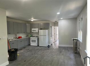 1334 Bay 24th St FLOOR 2, Far Rockaway, NY 11691