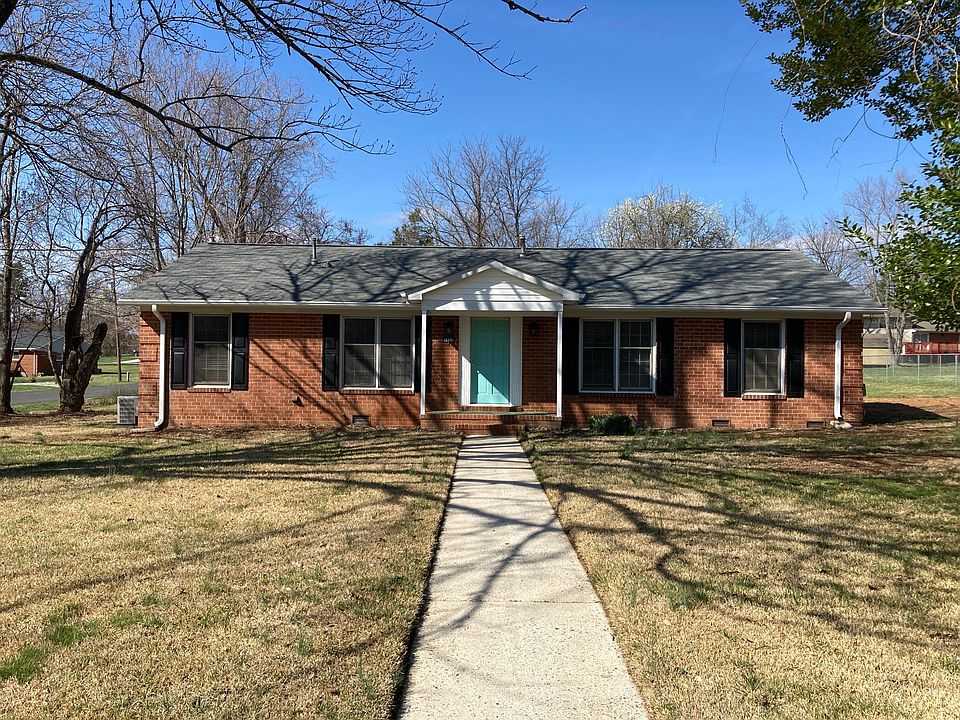 1st image of 5722 Greenview Dr