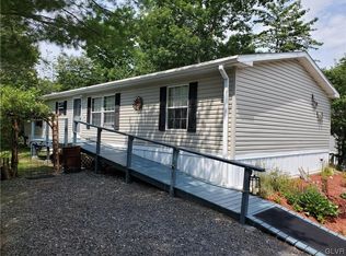 168 Damascus Rd, New Ringgold, PA 17960