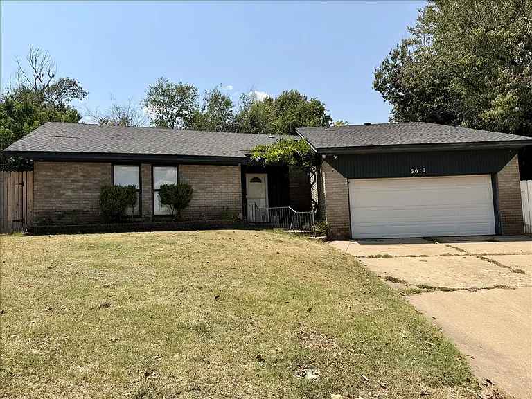 6612 Crow Cir — Photo 1