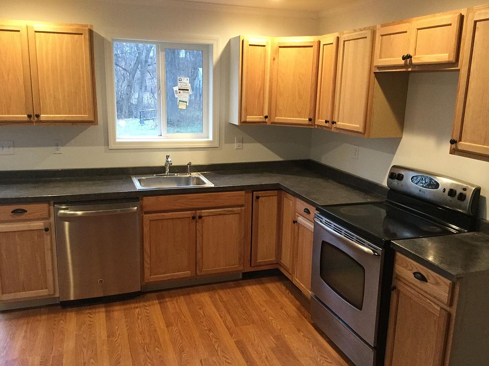 1st image of 3511 New St