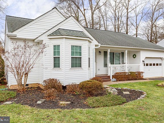 2nd image of 10114 S Fulton Dr