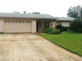 717 Forest Park Dr, Deland, FL 32720