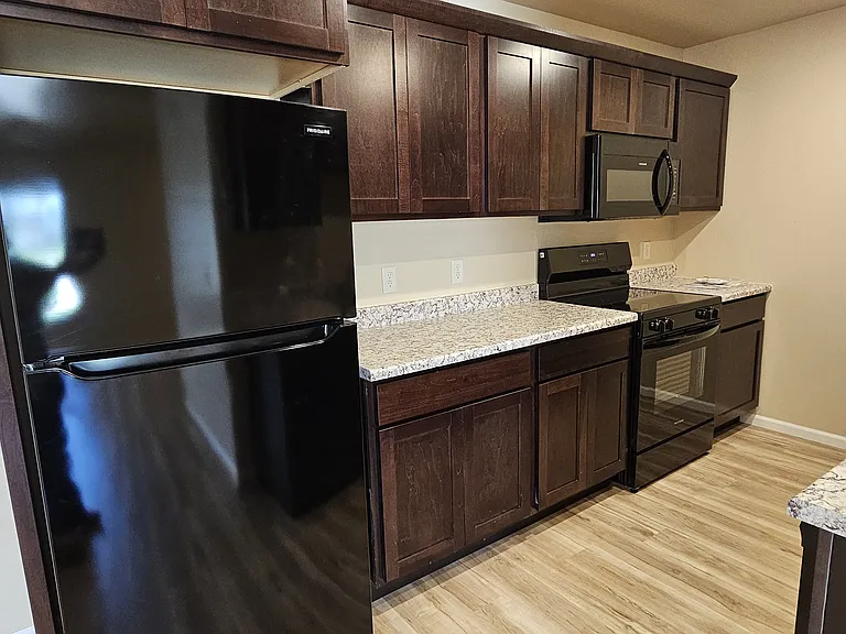443 Neel St #201 — Photo 3