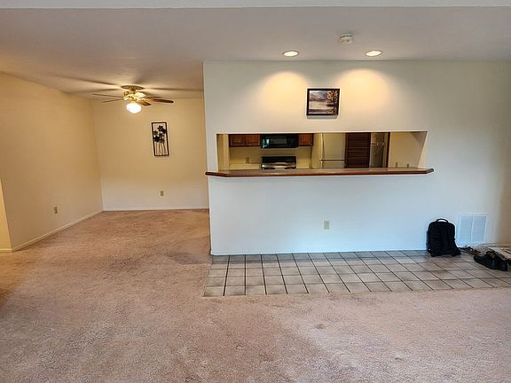 5th image of 8621 Scenicview Dr APT 201