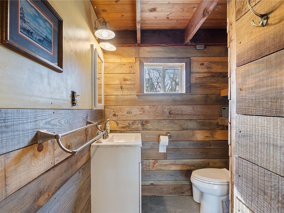 16th image of this home