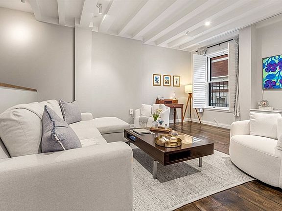 3rd image of 48 Beacon St APT 1R