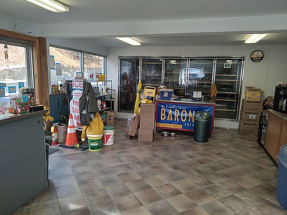 Right End to Center of Store