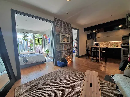 Rented by Doorway NYC, LLC | media 19