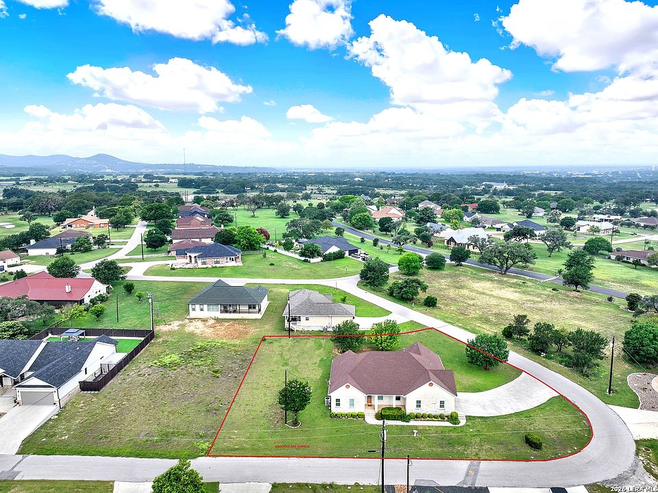 1st image of 174 Edgewood