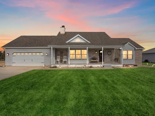 1790 W 134th Ct, Crown Point, IN 46307