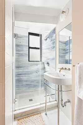 Sold by Compass | media 16