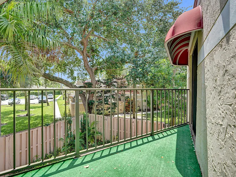 4260 Village Dr #D — Photo 19