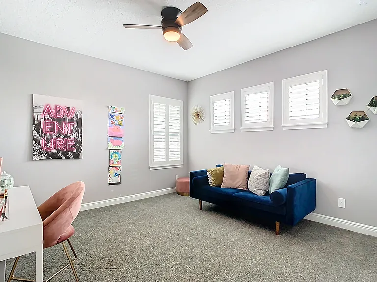 9452 Reymont St — Photo 28