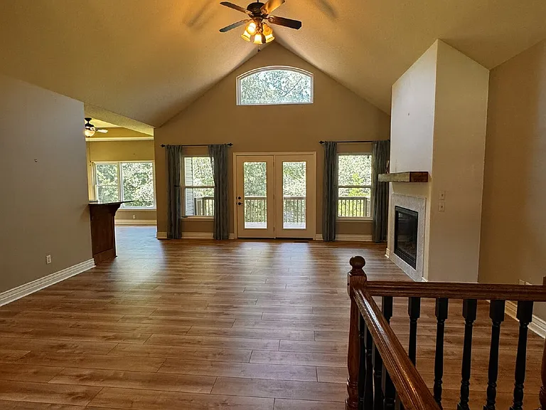 17 Miller Dr — Photo 2