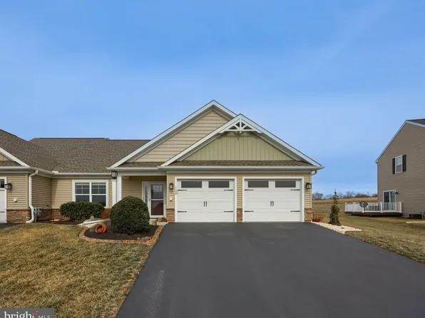 122 Canvasback Ln, Elizabethtown, PA 17022