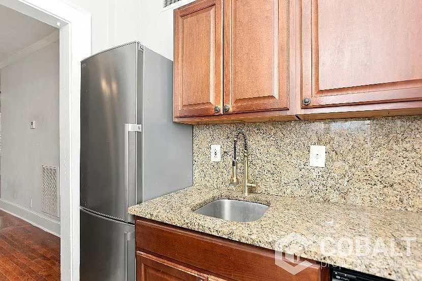 57 Lafayette Dr NE — Photo 2