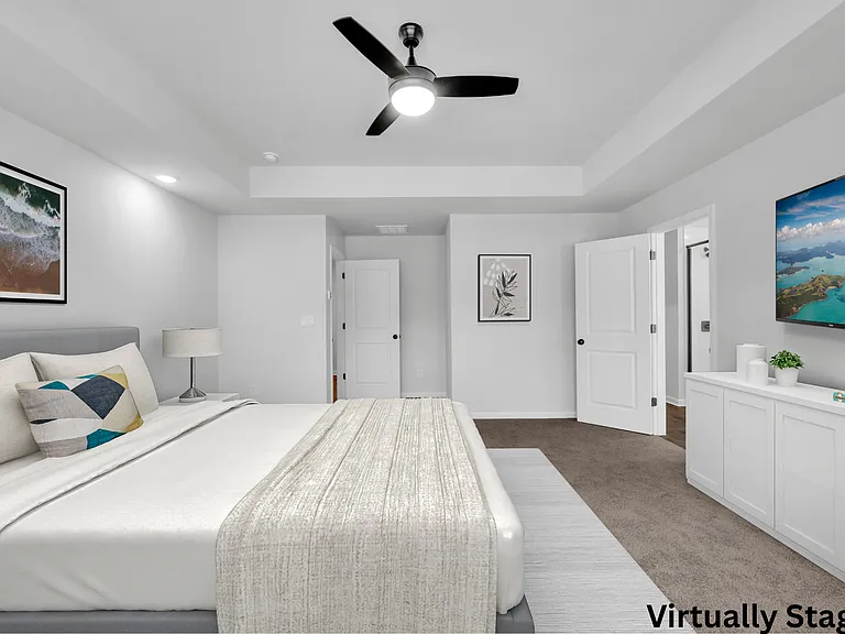 Master bedroom complete with its own en-suite and walk-in closet.