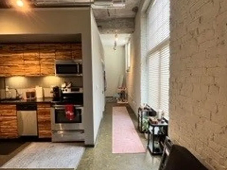 415 Oliver Hill Way — Photo 14