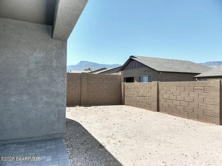 832 Eugene Rd — Photo 16