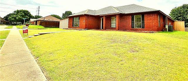 1st image of 3121 Andrea Ln