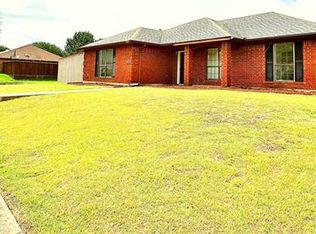 3121 Andrea Ln, Garland, TX 75040