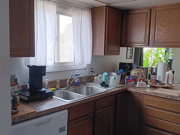 3rd image of 113 Ridgewood Ln