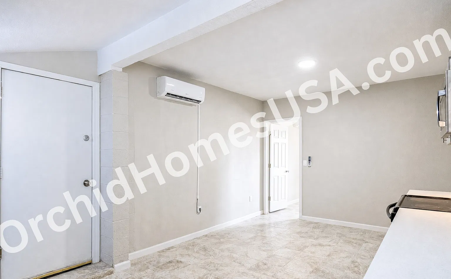 516 1/2 N Roosevelt Ave - Casita — Photo 4