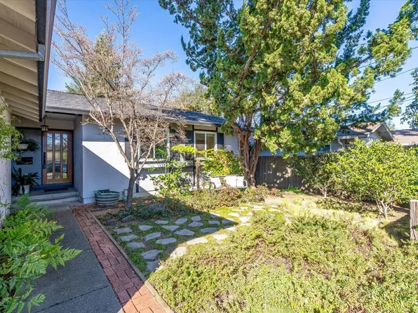 3301 Baywood Lane, Napa, CA 94558