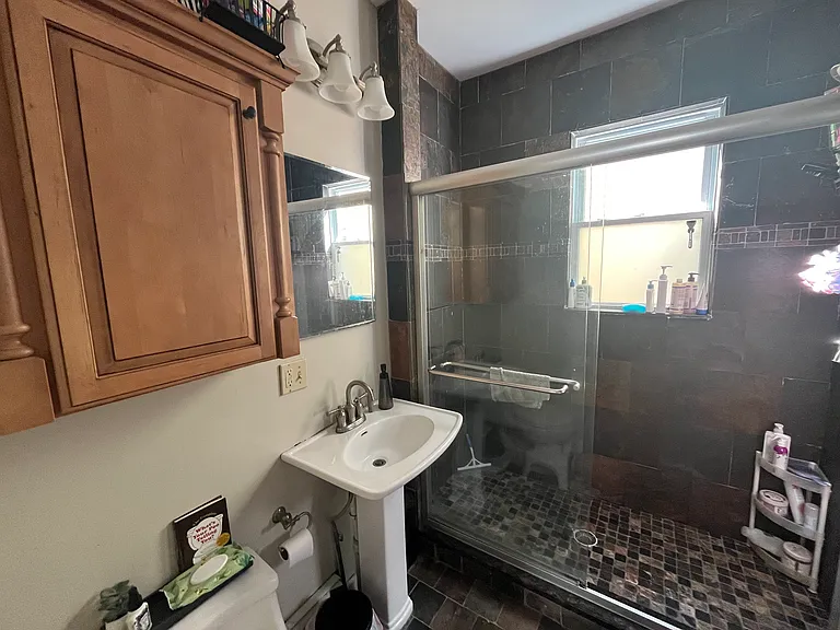639 Myrtle Ave #2 — Photo 8