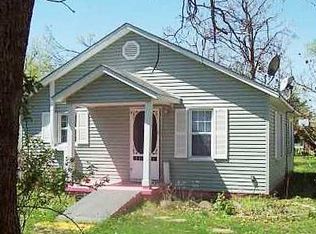 1411 S Washington Ave, Fayetteville, AR 72701